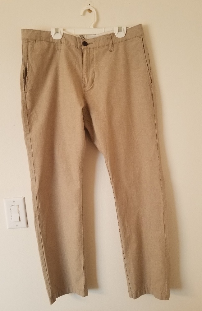 Dockers Khaki Pants